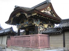 800px-Kara-mon_Gate_of_Nishi_Hongwanji